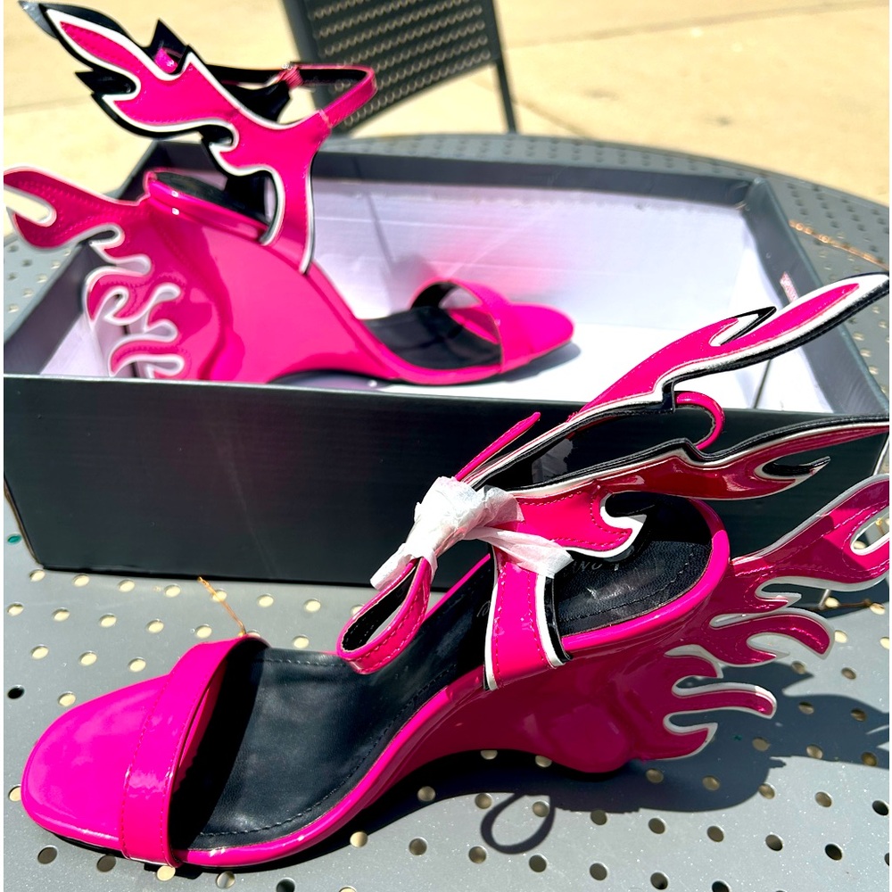 NWT LEMONADE hot pink 🔥wedge 8.5